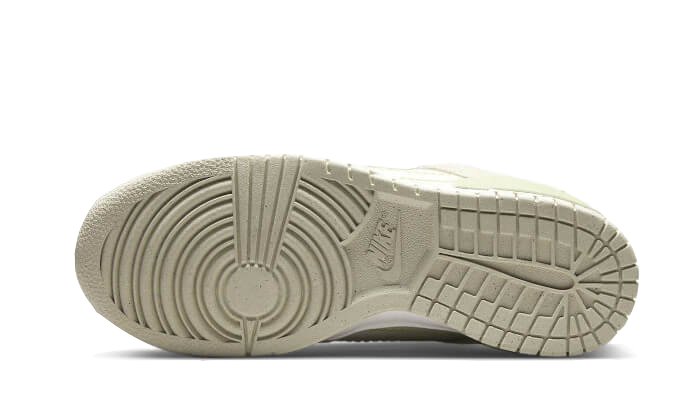 Nike Dunk Low Disrupt 2 Green Snake - Sneaker Request - Sneakers - Nike