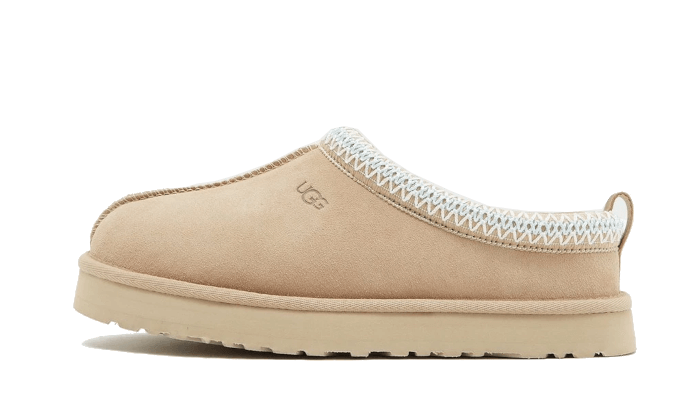 UGG Tazz Slipper Sand (Junior) - Sneaker Request - Chaussures - UGG