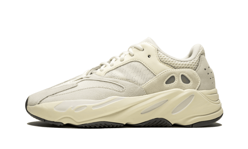 Adidas us yeezy 700 sale yen