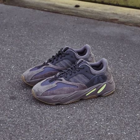 Adidas Yeezy 700 Mauve - Sneaker Request - Sneakers - Adidas