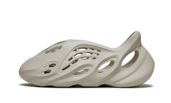 Adidas Yeezy Foam RNNR Sand - Sneaker Request - Sneakers - Adidas