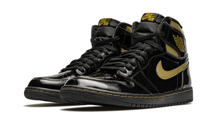 Air Jordan 1 High Black Metallic Gold - Sneaker Request - Sneakers - Air Jordan