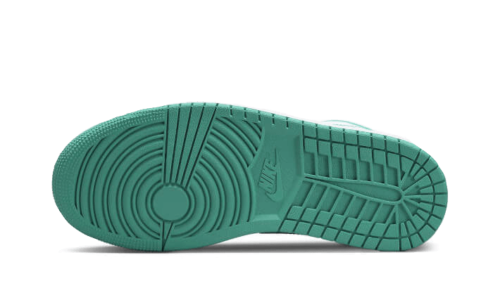 Air Jordan 1 Low New Emerald - Sneaker Request - Sneakers - Air Jordan