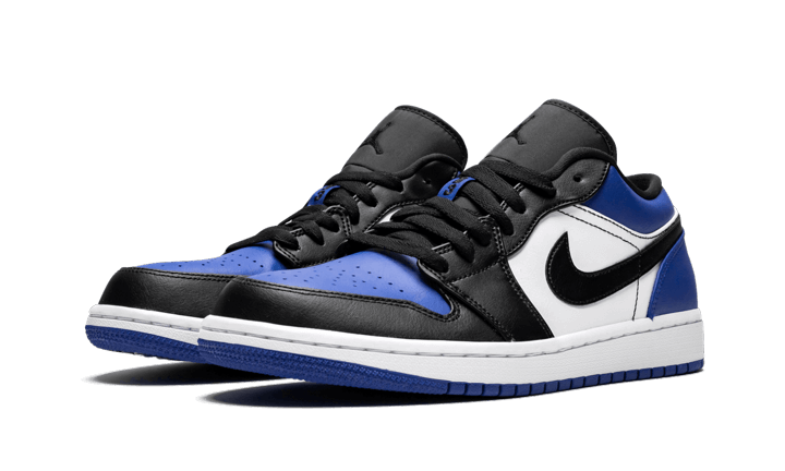 Air jordan 1 royal hotsell toe low