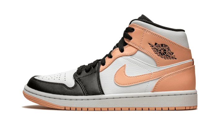 Jordan 1 crimson tint on outlet feet