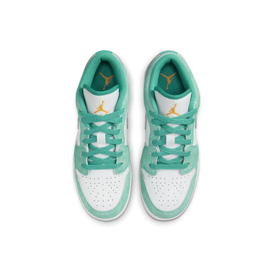 Jordan 1 Low SE New Emerald - Sneaker Request - Sneaker Request