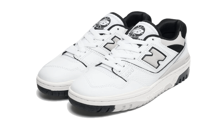 550 White/Black sneakers