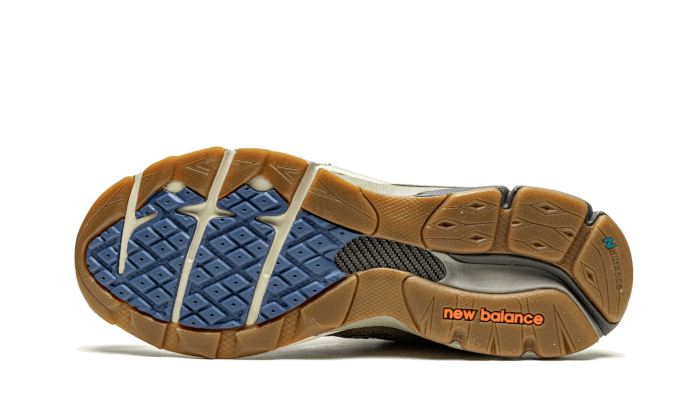 New Balance 990 v3 Bodega Here To Stay - Sneaker Request - Sneakers - New Balance