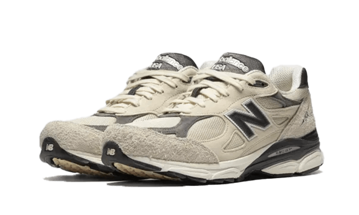 New Balance 990 V3 Made In USA Teddy Santis Moonbeam - Sneaker Request - Sneakers - New Balance