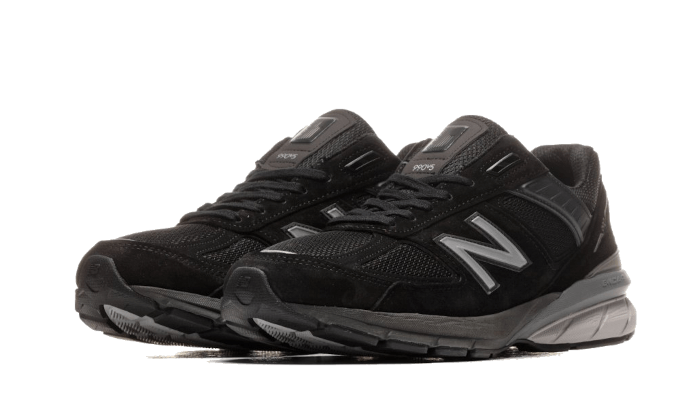 New Balance 990 v5 Black - Sneaker Request - Sneakers - New Balance