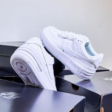 Nike air force outlet 1 triple white shadow