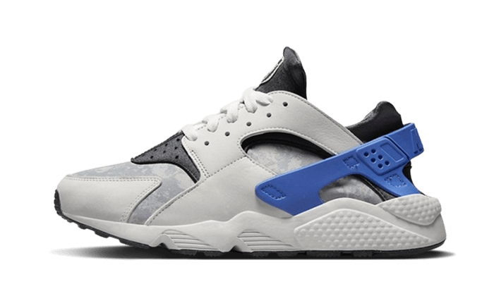 Nike Air Huarache Social FC - Sneaker Request - Sneakers - Nike