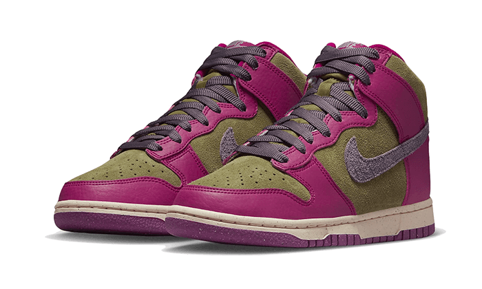 Nike Dunk High Dynamic Berry - Sneaker Request - Sneakers - Nike