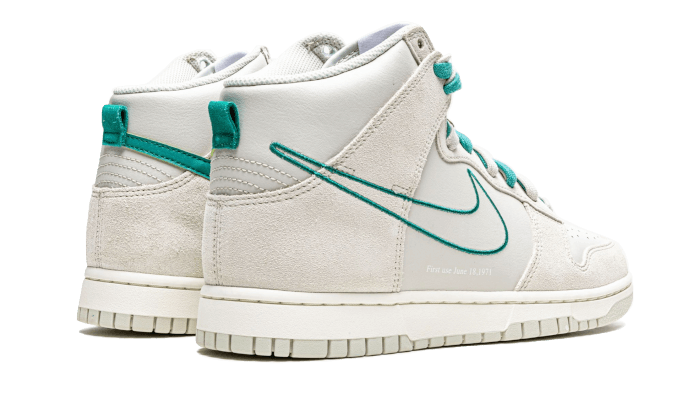 Nike Dunk High First Use Light Bone Green Noise - Sneaker Request - Sneakers - Nike