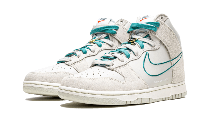 Nike Dunk High First Use Light Bone Green Noise - Sneaker Request - Sneakers - Nike