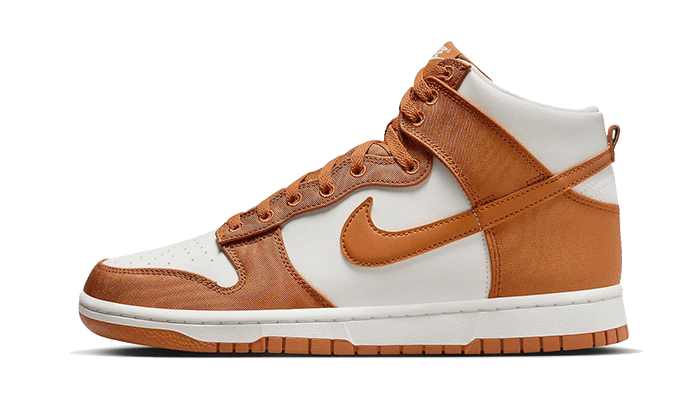 Nike Dunk High Satin Curry - Sneaker Request - Sneakers - Nike