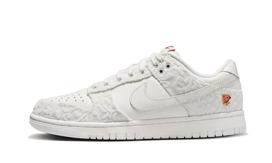 Nike Dunk Low Give Her Flowers