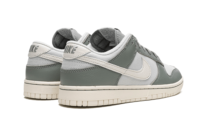 Nike Dunk Low Mica Green - Sneaker Request - Sneakers - Nike