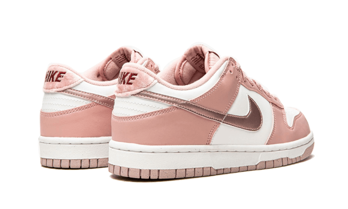 Nike Dunk Low Pink Velvet - Sneaker Request - Sneakers - Nike