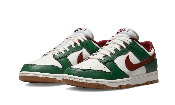 Nike Dunk Low Retro Gorge Green - Sneaker Request - Sneakers - Nike