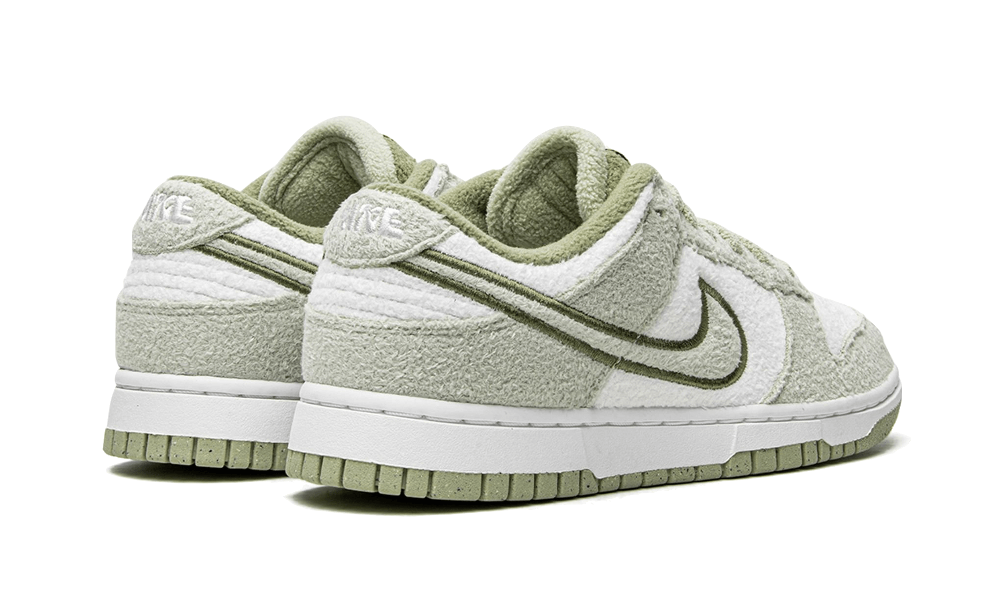 Nike Dunk Low SE Fleece Green - Sneaker Request - Sneakers - Nike