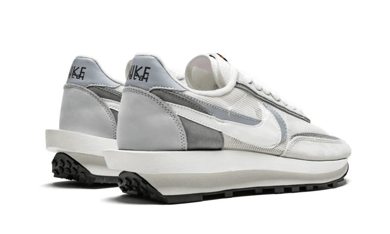 Sacai nike hot sale waffle white