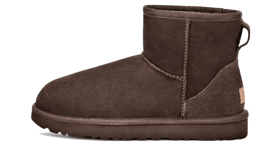 UGG Classic Mini II Boot Chocolate - Sneaker Request - Chaussures - UGG