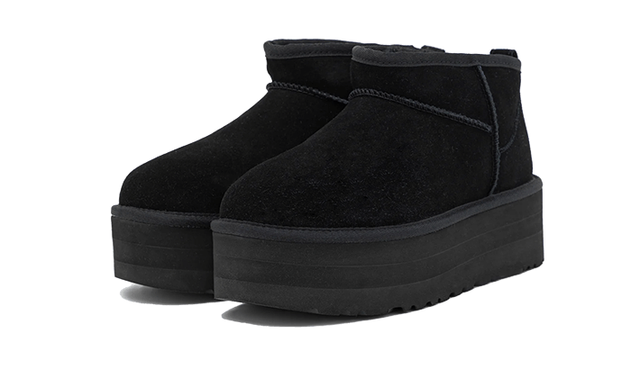 UGG Classic Ultra Mini Platform Black - Sneaker Request - Chaussures - UGG