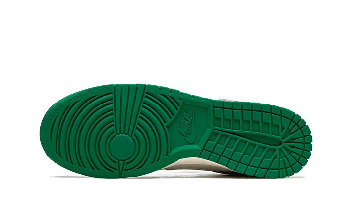 Nike Dunk Low SE Loterij Groen Bleek Ivoor - Sneakerverzoek - Sneakers - Nike