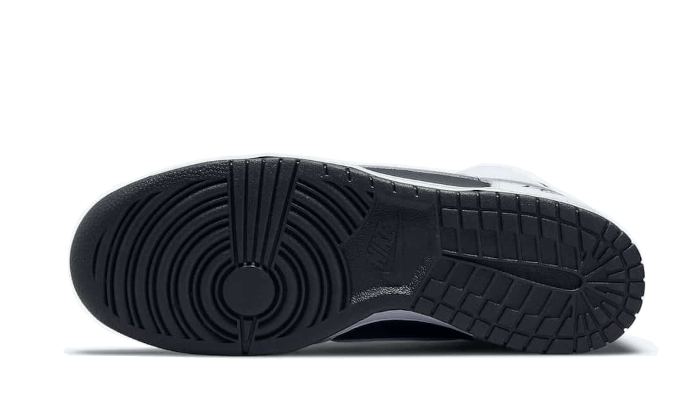 Nike SB Dunk High Supreme By Any Means Zwart - Sneakerverzoek - Sneakers - Nike